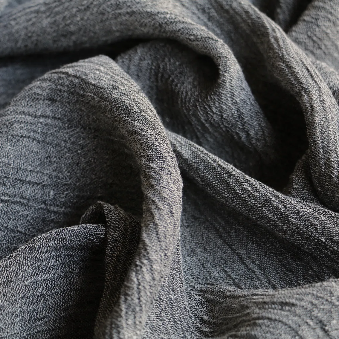 Lisbon Graphite Crinkle Linen